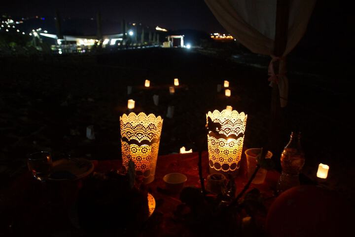 Dining 103 of 192