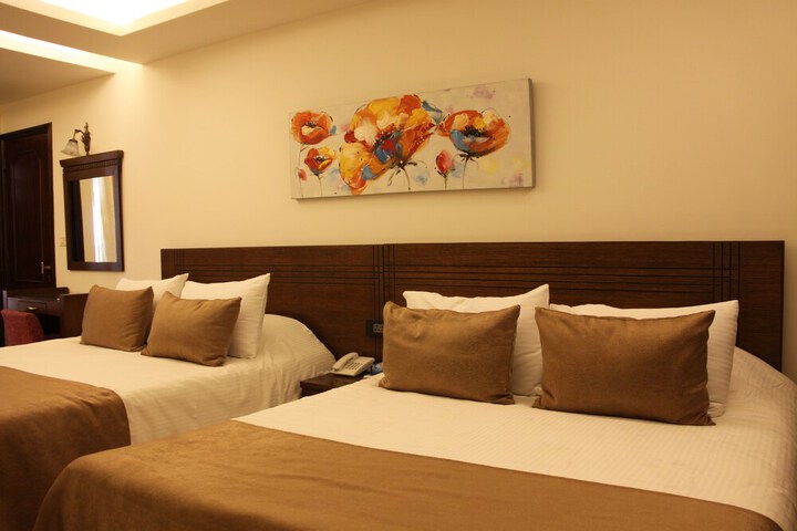 Room 48 of 119