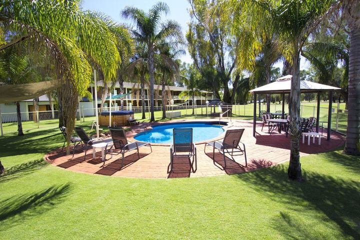 Pool 26 of 43