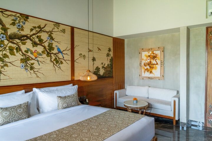 Room 8 of 51