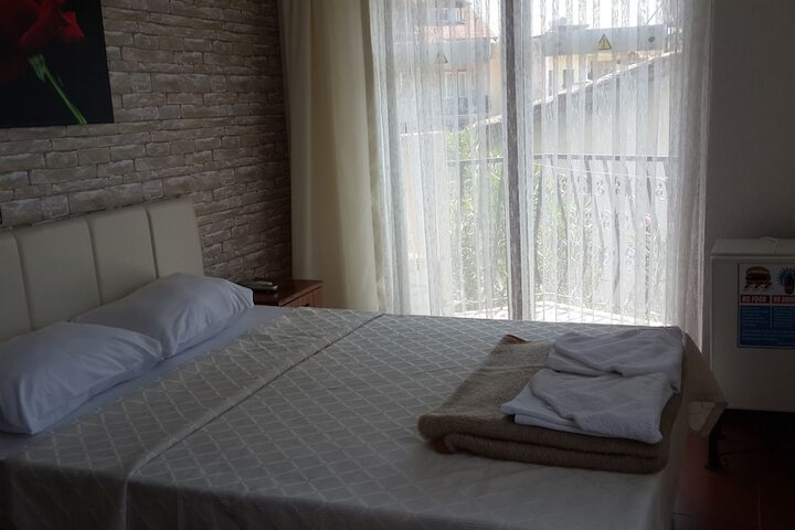 Room 15 of 64
