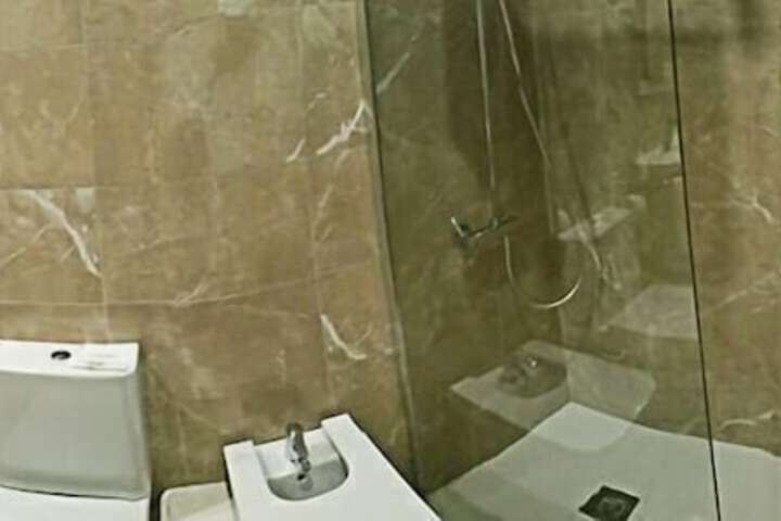 Room 19 of 28