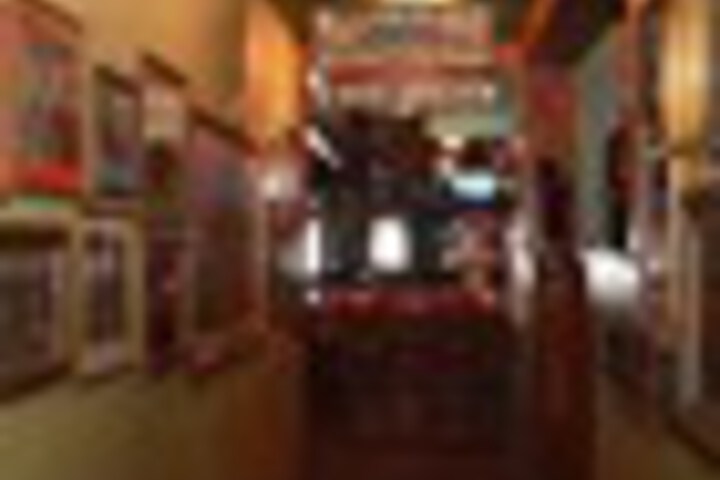 Check-in/check-out kiosk