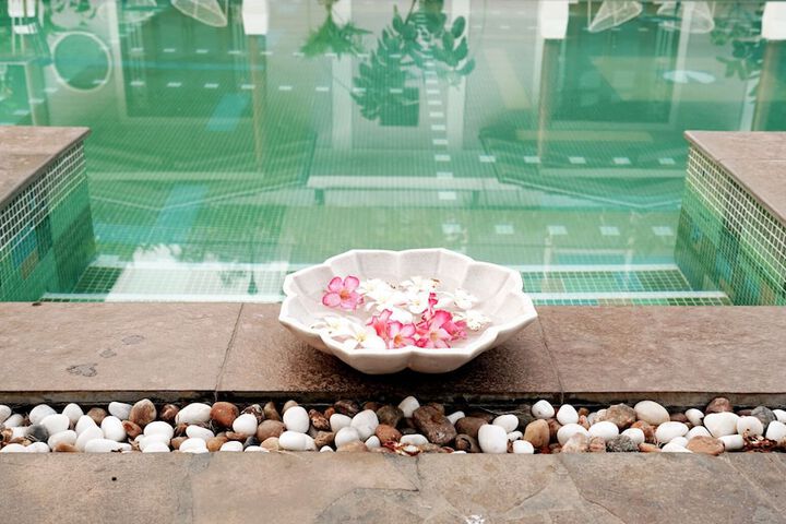 Pool 59 of 107