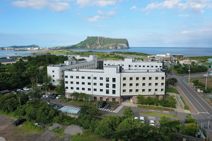 Playce Camp Jeju