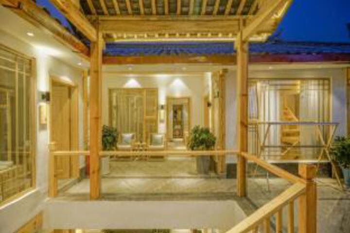Youzai Youzhai Inn