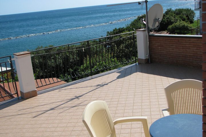 Terrace/Patio 12 of 36