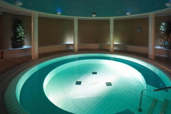 Pool 69 of 168