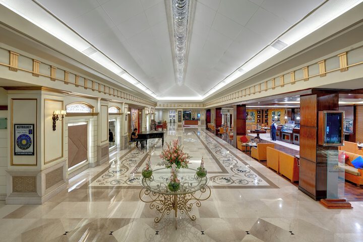 Hotel Interior 6 of 77