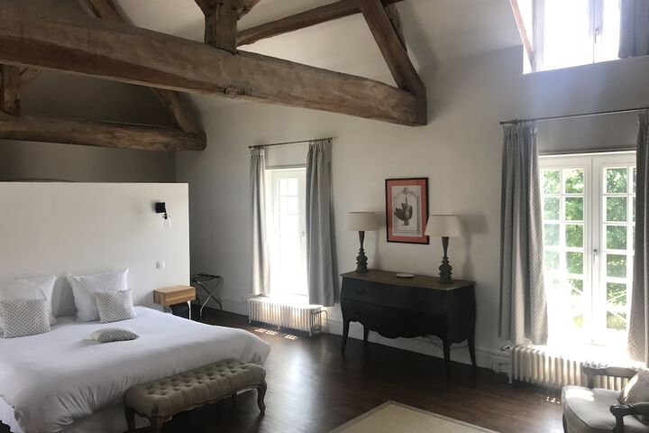 Room 18 of 21