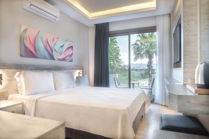 Room 73 of 169