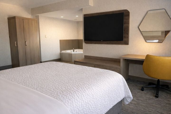 Room 16 of 61
