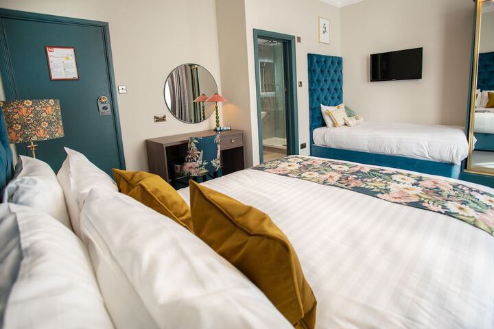 Room 20 of 96