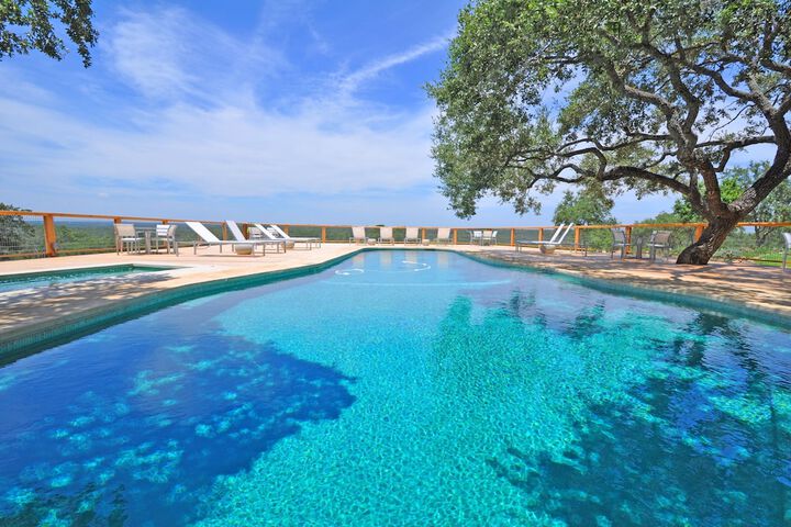 Pool 212 of 278