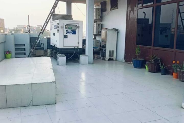 Terrace/Patio 9 of 14