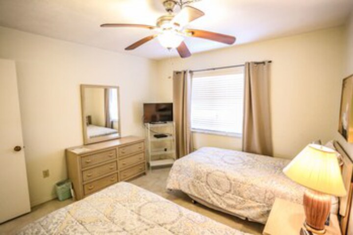 Room 29 of 35