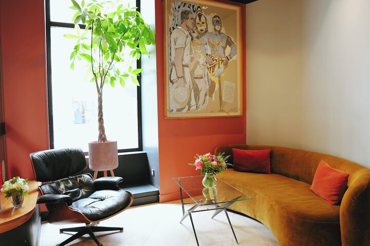 Guest Lobby
