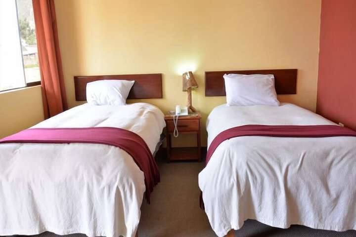 Room 9 of 21