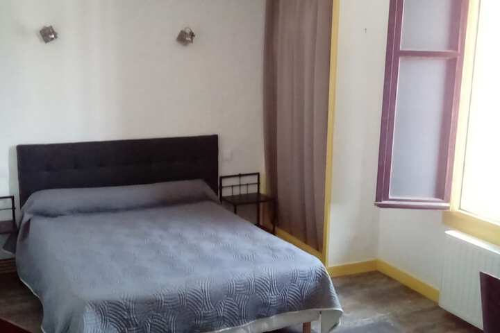 Room 4 of 36