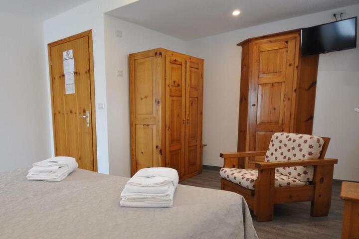 General 34 of 36