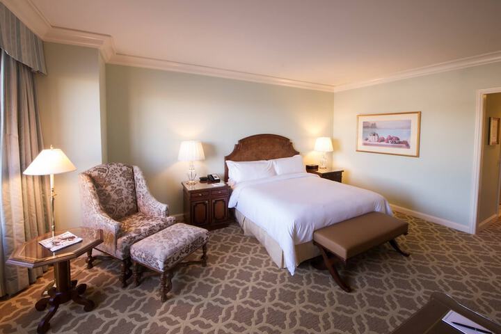 Room 5 of 78