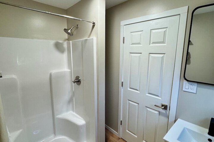 Room 5 of 15