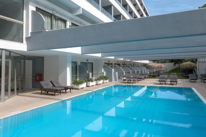 Pool 17 of 58