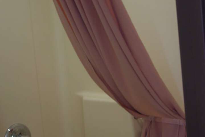 Room 28 of 58