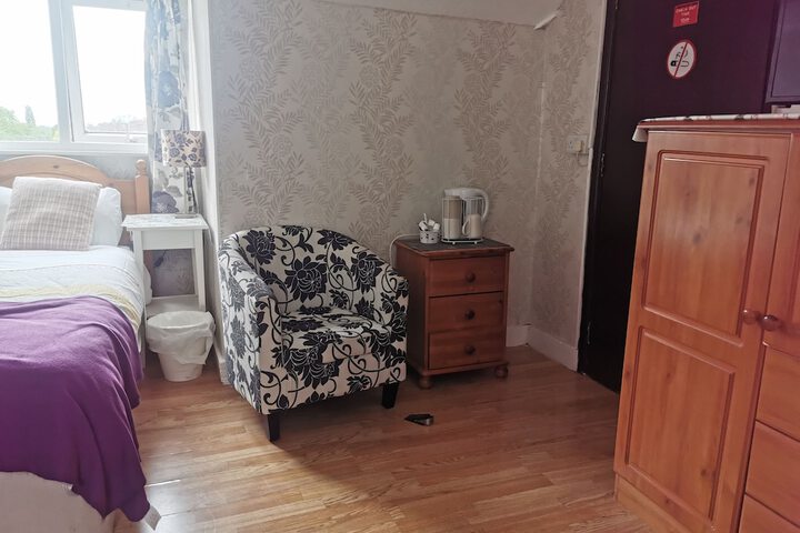 Room 21 of 44