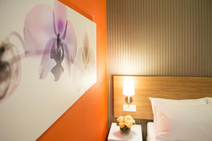 Room 20 of 34