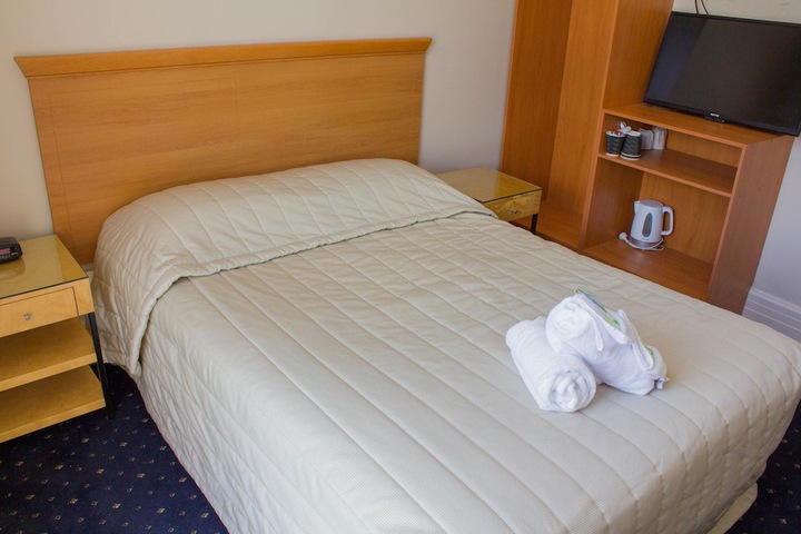 Room 10 of 47