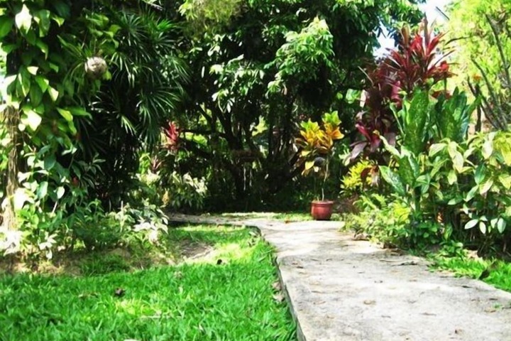 Hotel Entry