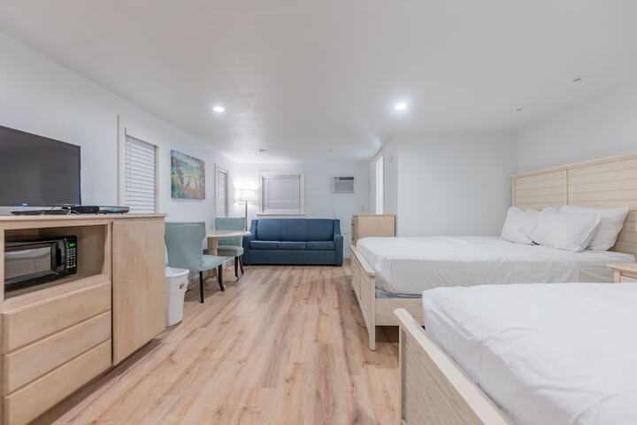 Room 2 of 148