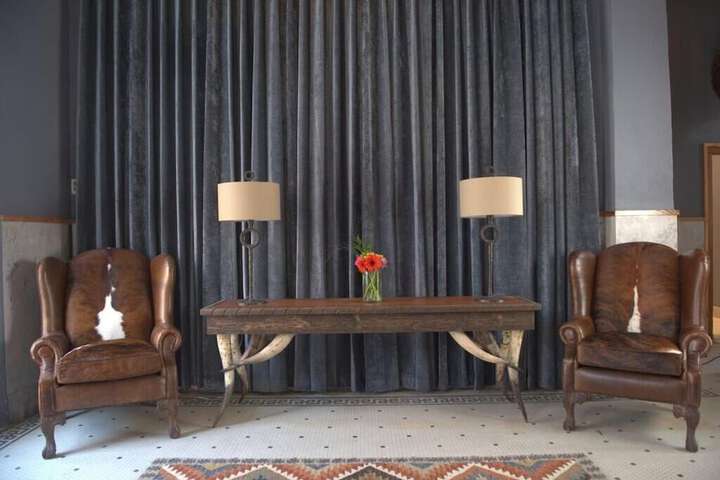 Hotel Interior 4 of 31