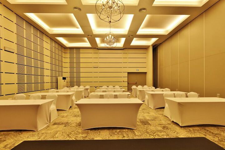 Meeting 148 of 261