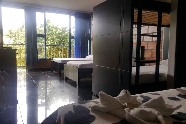Room 28 of 39