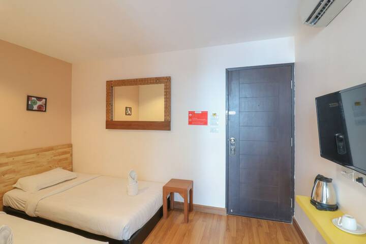 Room 30 of 59