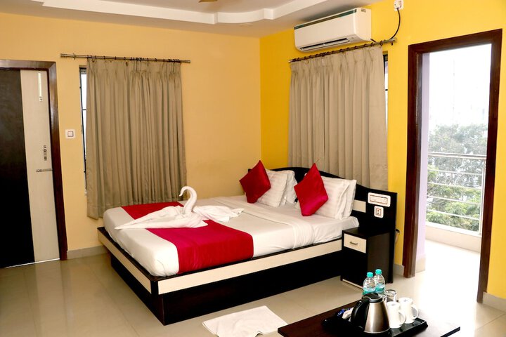 Room 4 of 11