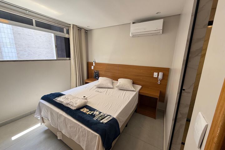Room 16 of 37
