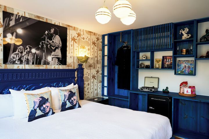 Room 31 of 63