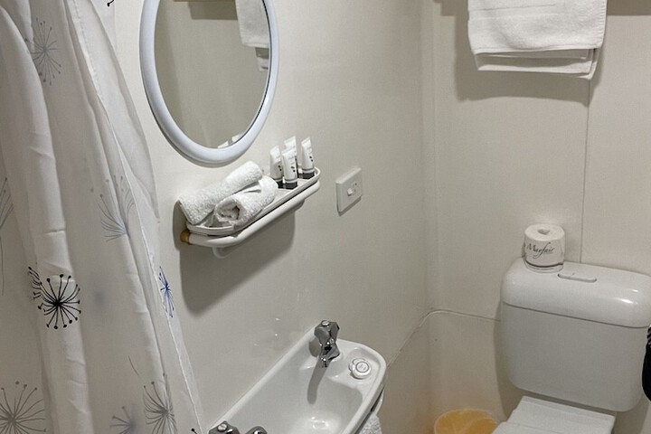 Room 91 of 110
