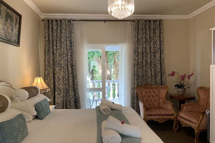 Room 17 of 89