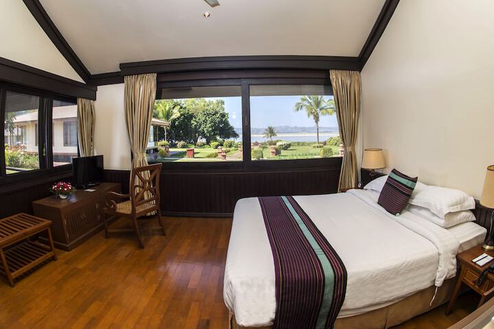 Room 10 of 75