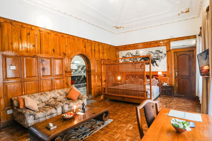 Room 3 of 30