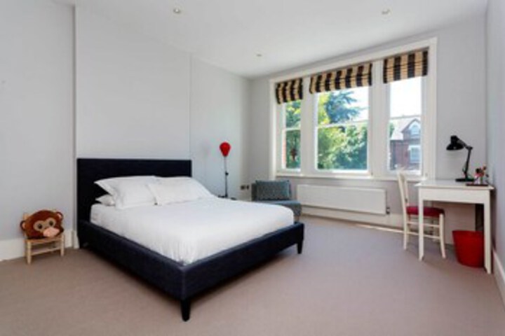 Room 22 of 29