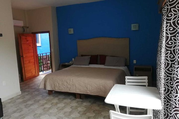 Room 17 of 17