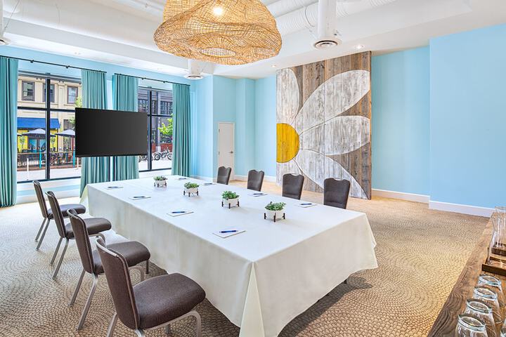 Meeting facility