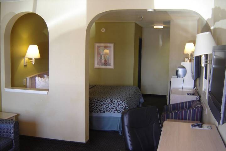 Room 12 of 60