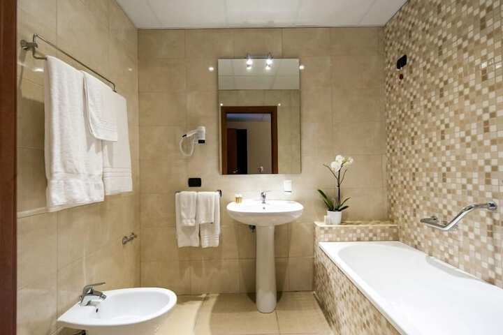 Clean Restrooms