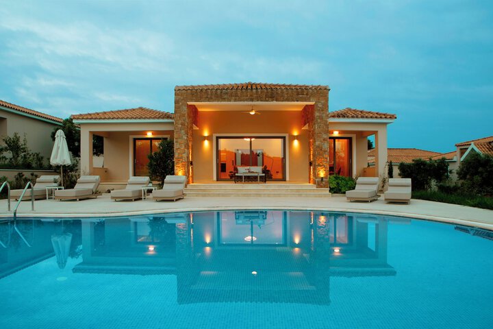 Pool 117 of 191